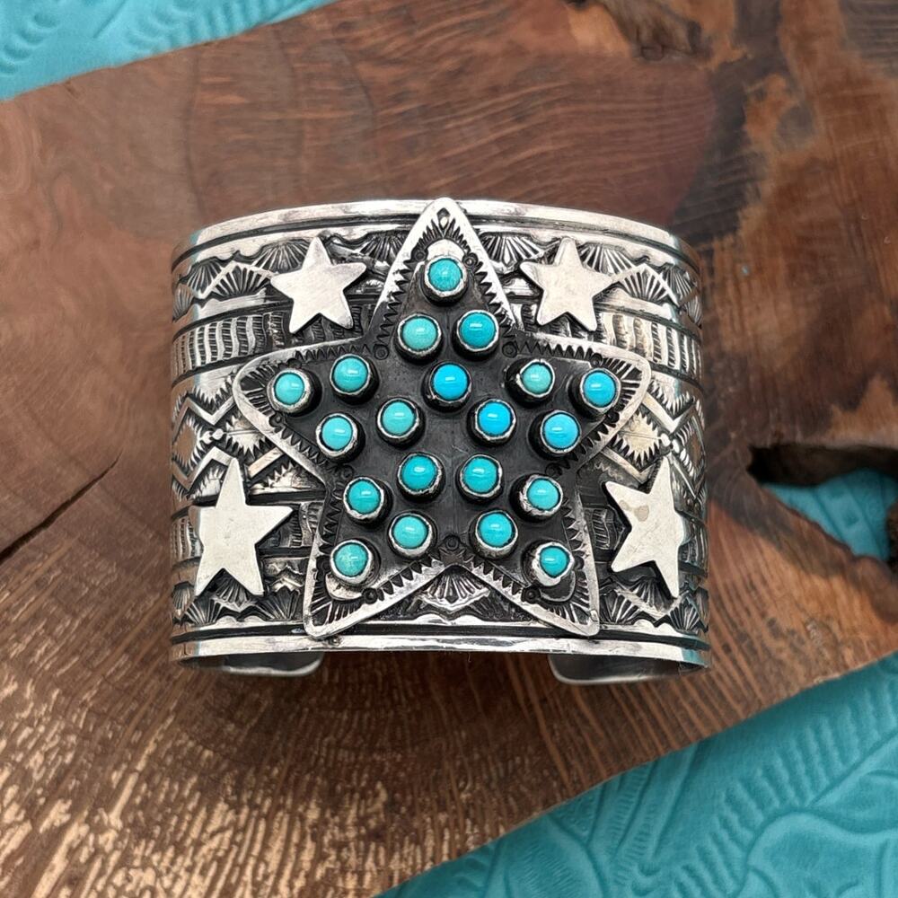 SUNSHINE REEVES Navajo Sterling Silver & Turquoise Wide Cuff Bracelet Stars